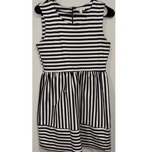 Dress Size Large Brand Hearts